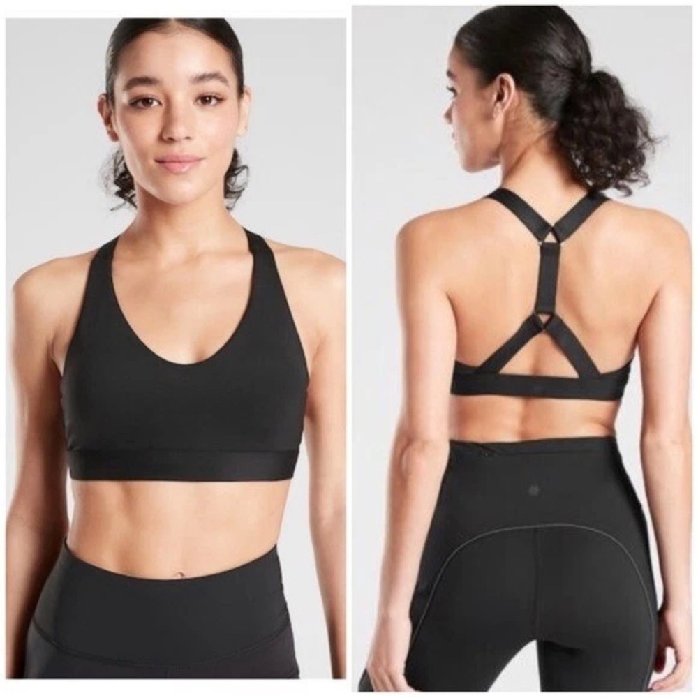 Athleta Women Size S Ascent Cross Strap Workout Sports Bra in Black